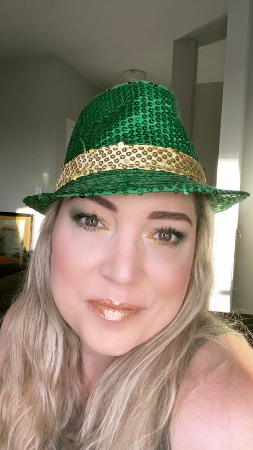 Festive glam makeup look